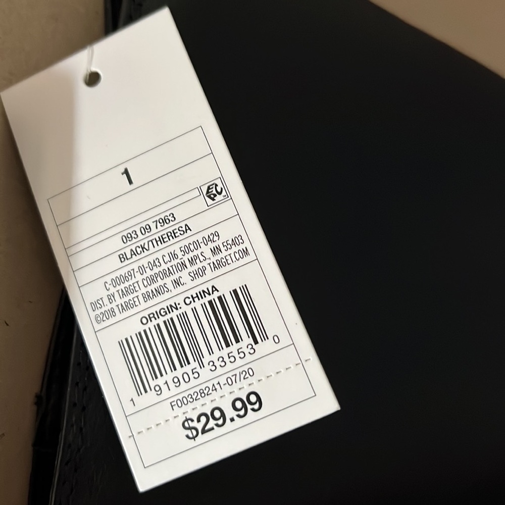 Girls tall boots, size 1, zip up side - Picture 5 of 5